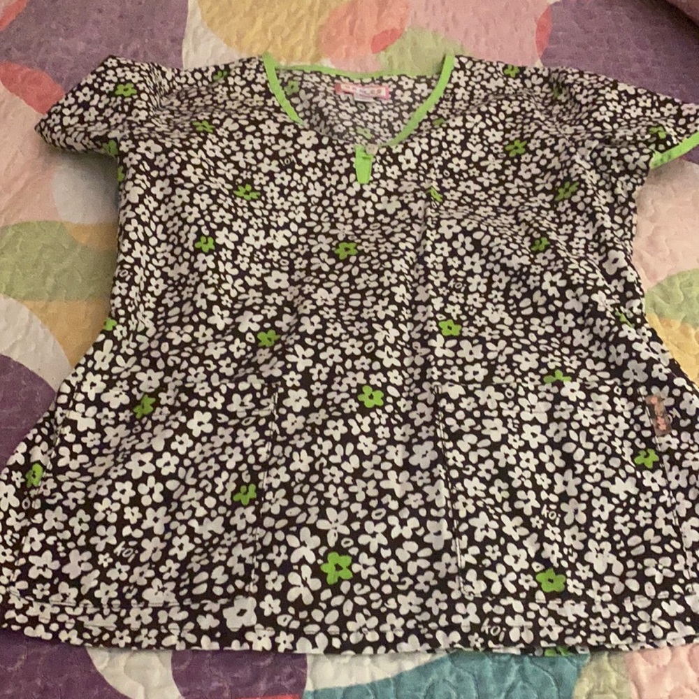 Koi brown floral scrub top